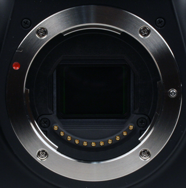 Panasonic-G1-lens-mount-375